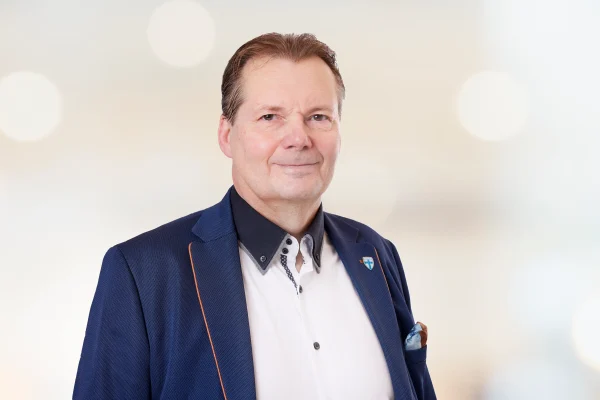 Juha Luusua, Vd, Eltel Finland